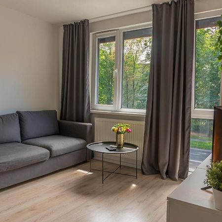 Batorego 18 - White - 450M Stacja Metra Pola Mokotowskie, 800M Biblioteka Narodowa, 20M Piekny Park Pola Mokotowskie, 800M Do Sgh - Wifi - Smart Tv - Good Apartments Warschau Buitenkant foto