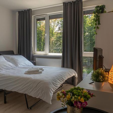 Batorego 18 - White - 450M Stacja Metra Pola Mokotowskie, 800M Biblioteka Narodowa, 20M Piekny Park Pola Mokotowskie, 800M Do Sgh - Wifi - Smart Tv - Good Apartments Warschau Buitenkant foto